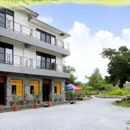Stone House Homestay Yilan Eksteriør bilde