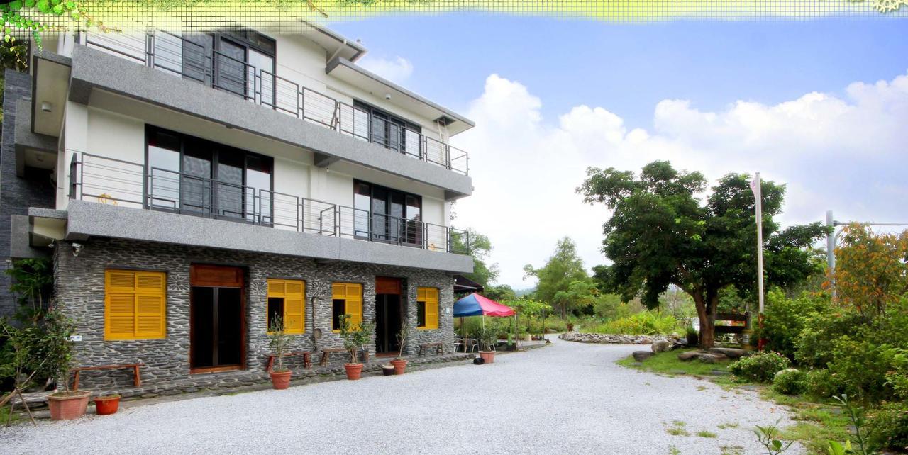 Stone House Homestay Yilan Eksteriør bilde